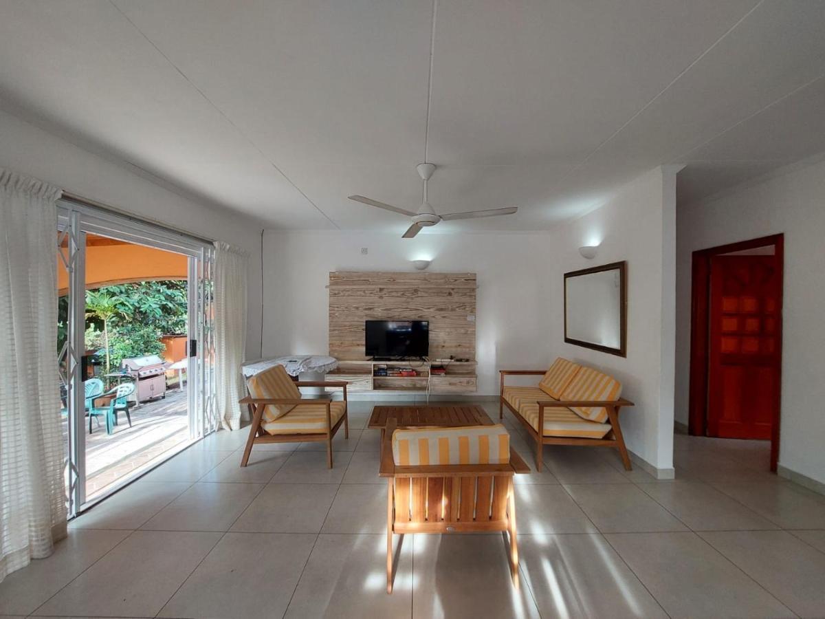 Beau Vallon Villa Self Catering With Pool Екстериор снимка