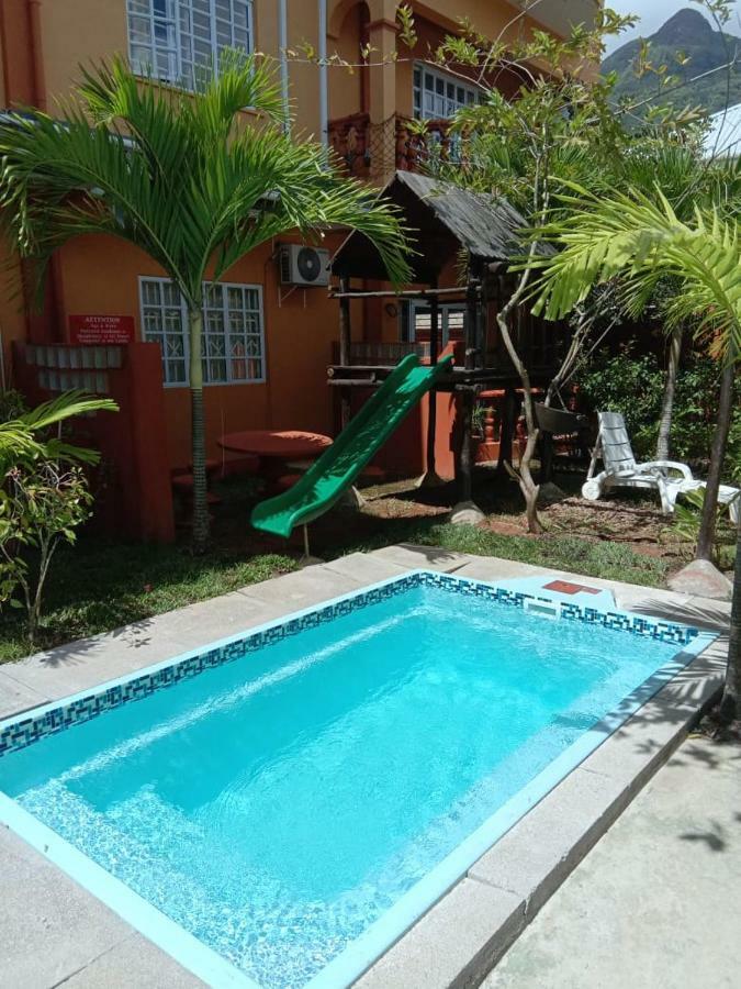 Beau Vallon Villa Self Catering With Pool Екстериор снимка
